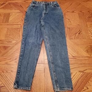 Gloria Vanderbilt denim jeans!!